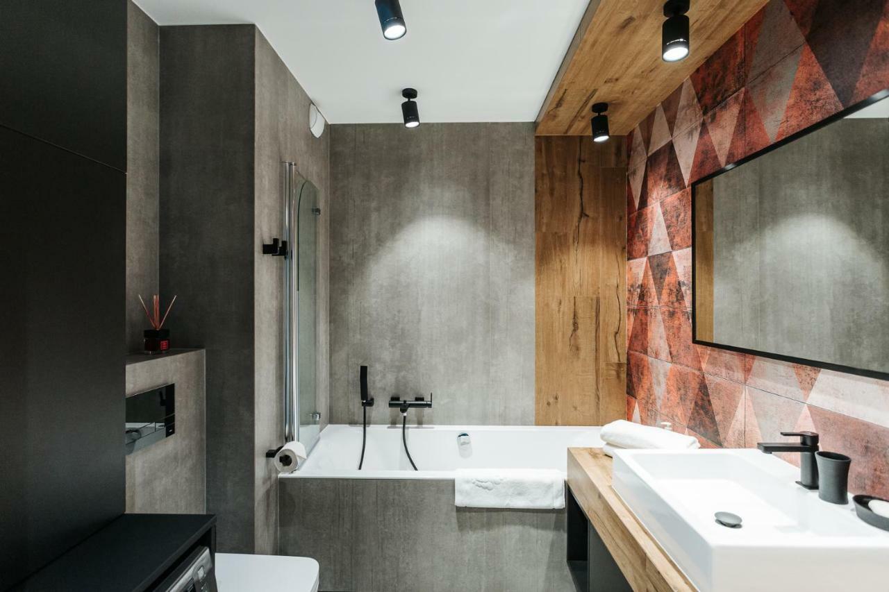 Diamond - Luxurious Apartment - A/C Krakow Bagian luar foto