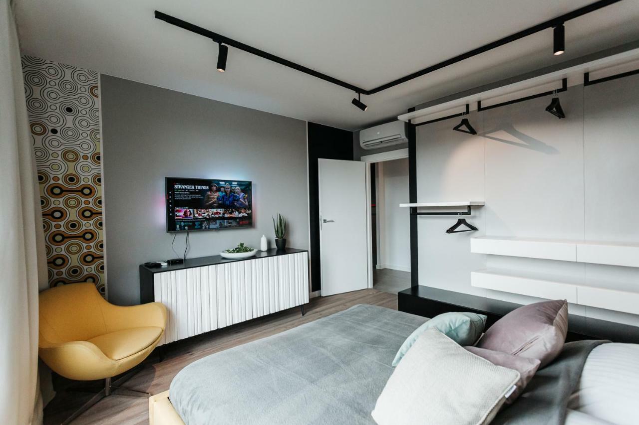 Diamond - Luxurious Apartment - A/C Krakow Bagian luar foto